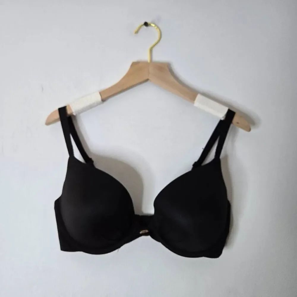 Victoria's Secret Bra Size 34D Plunge Black Underwire